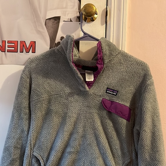 Patagonia Fleece Sweatshirt - Picture 2 of 3